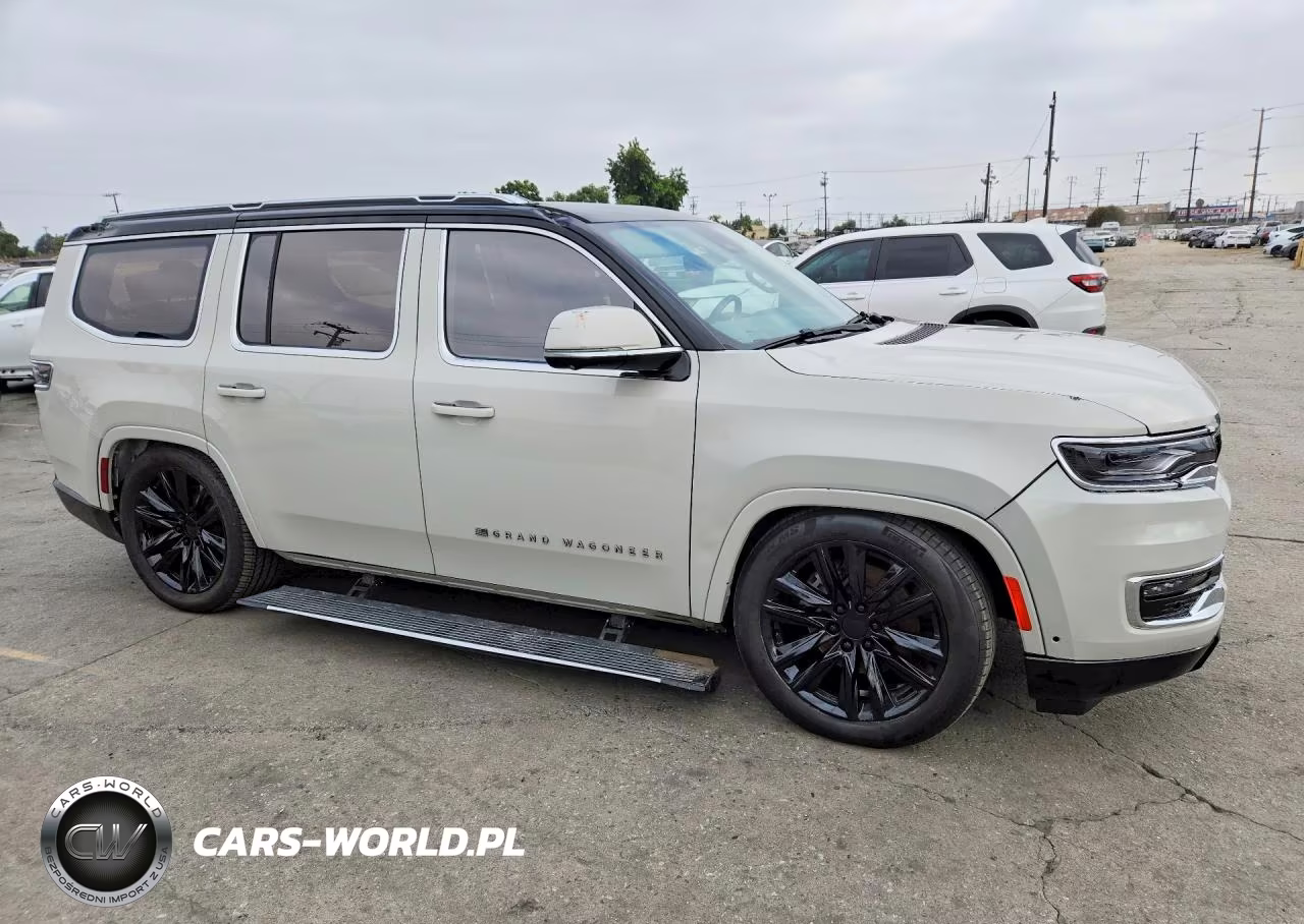 2022 Jeep Grand Wagoneer Series Iii VIN:1C4SJVGJ4NS169127 - 4