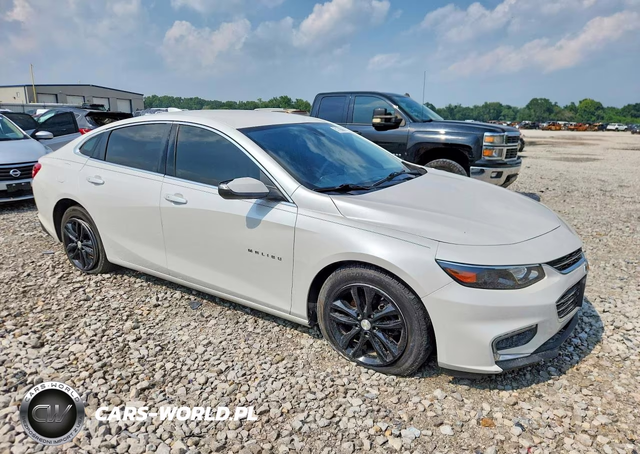 2017 Chevrolet Malibu Lt VIN:1G1ZE5ST9HF205329 - 4