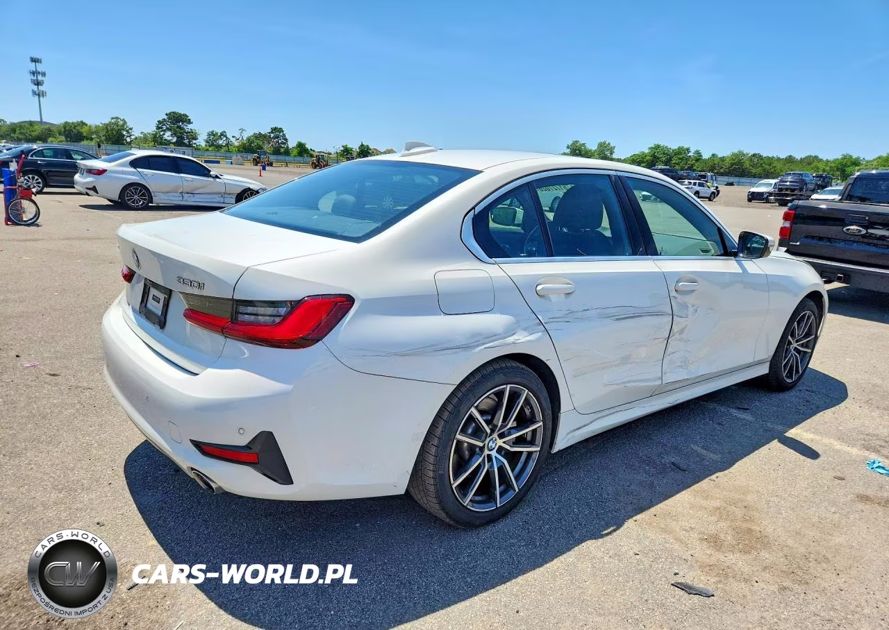 2020 BMW 330Xi VIN:3MW5R7J04L8B08325 - 3