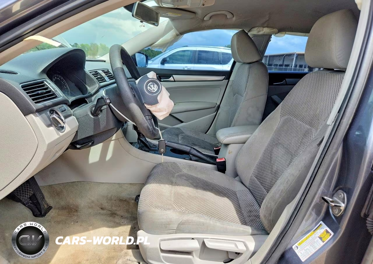 2014 Volkswagen Passat S VIN:1VWAS7A38EC118493 - 7