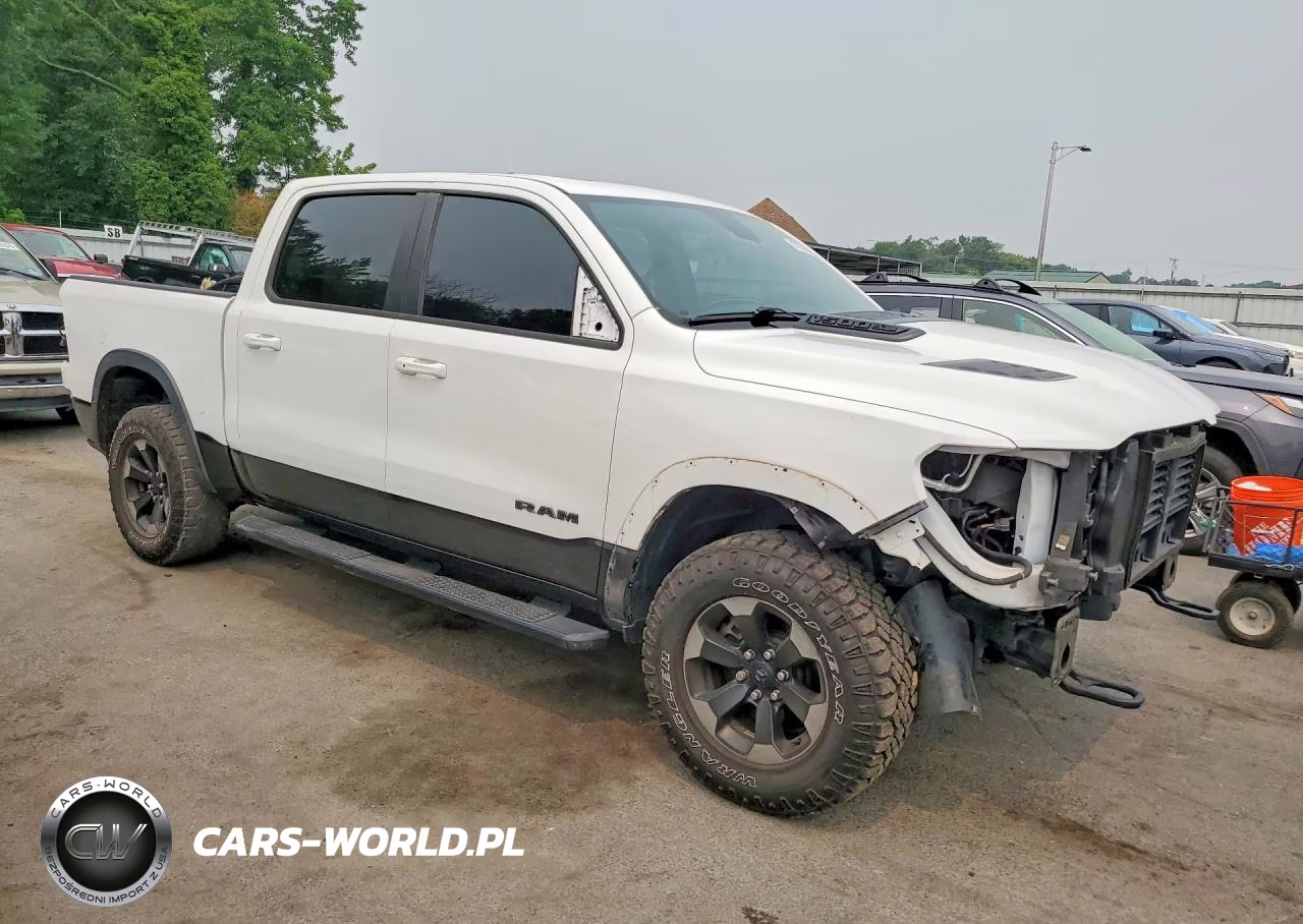 2019 Ram 1500 Rebel VIN:1C6SRFLT8KN903775 - 4