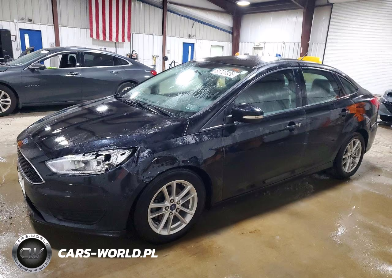 2016 Ford Focus Se VIN:1FADP3F29GL274657 - 1