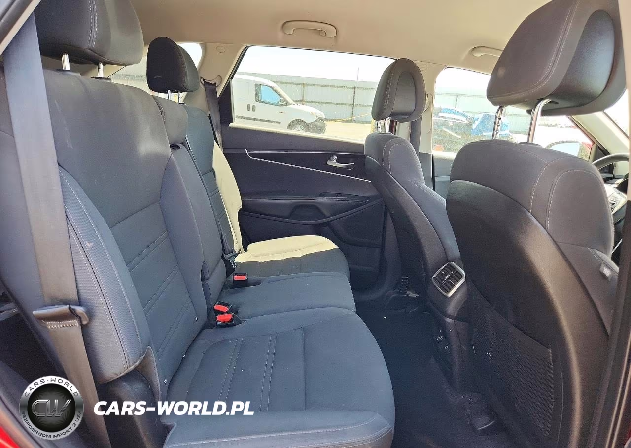 2016 Kia Sorento Lx VIN:5XYPGDA50GG132319 - 11
