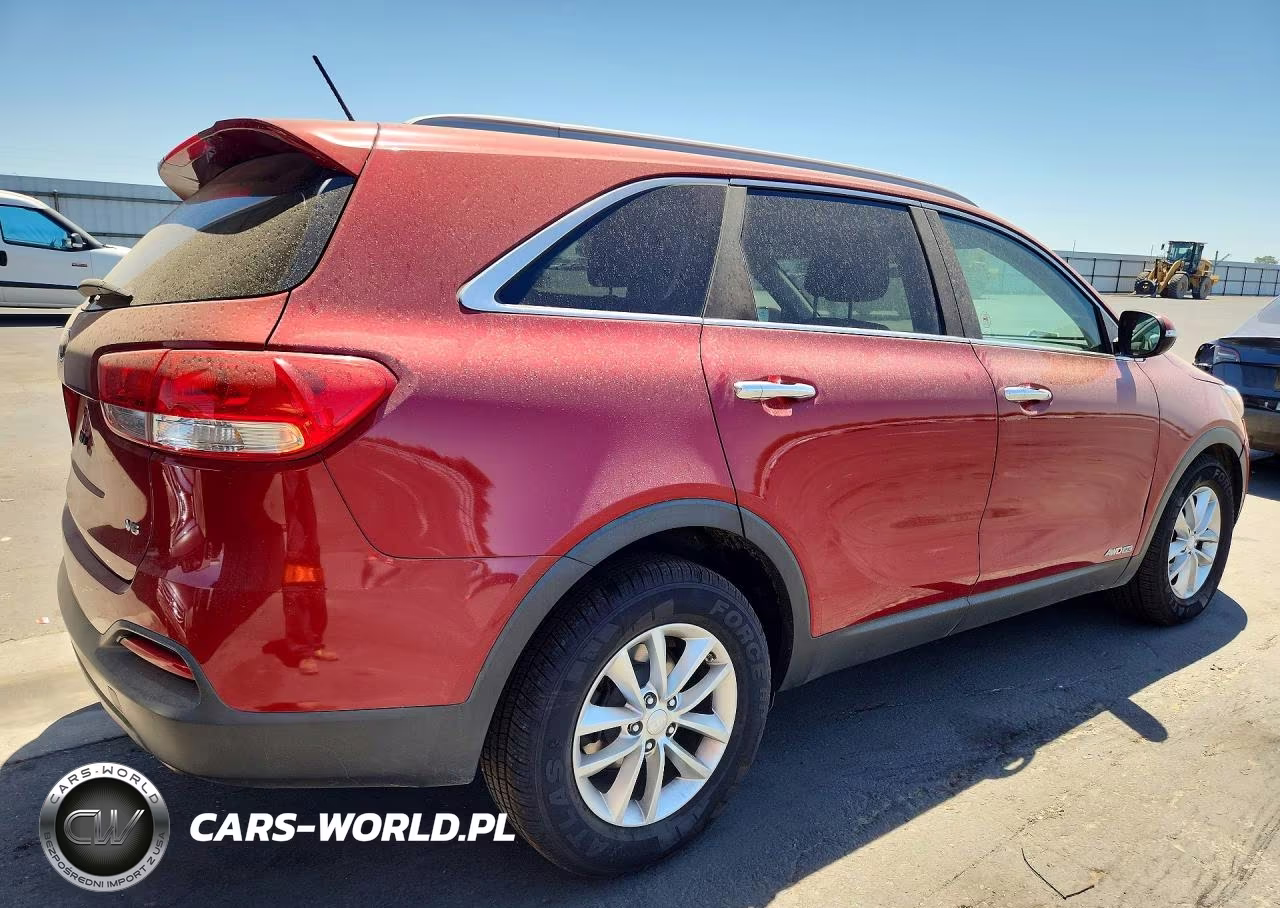 2016 Kia Sorento Lx VIN:5XYPGDA50GG132319 - 3