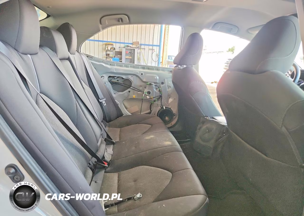 2023 Toyota Camry Le VIN:4T1C11AK3PU140543 - 10
