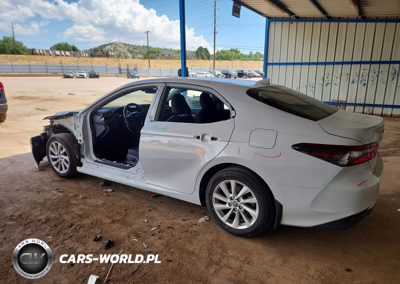 2023 Toyota Camry Le VIN:4T1C11AK3PU140543 - 2