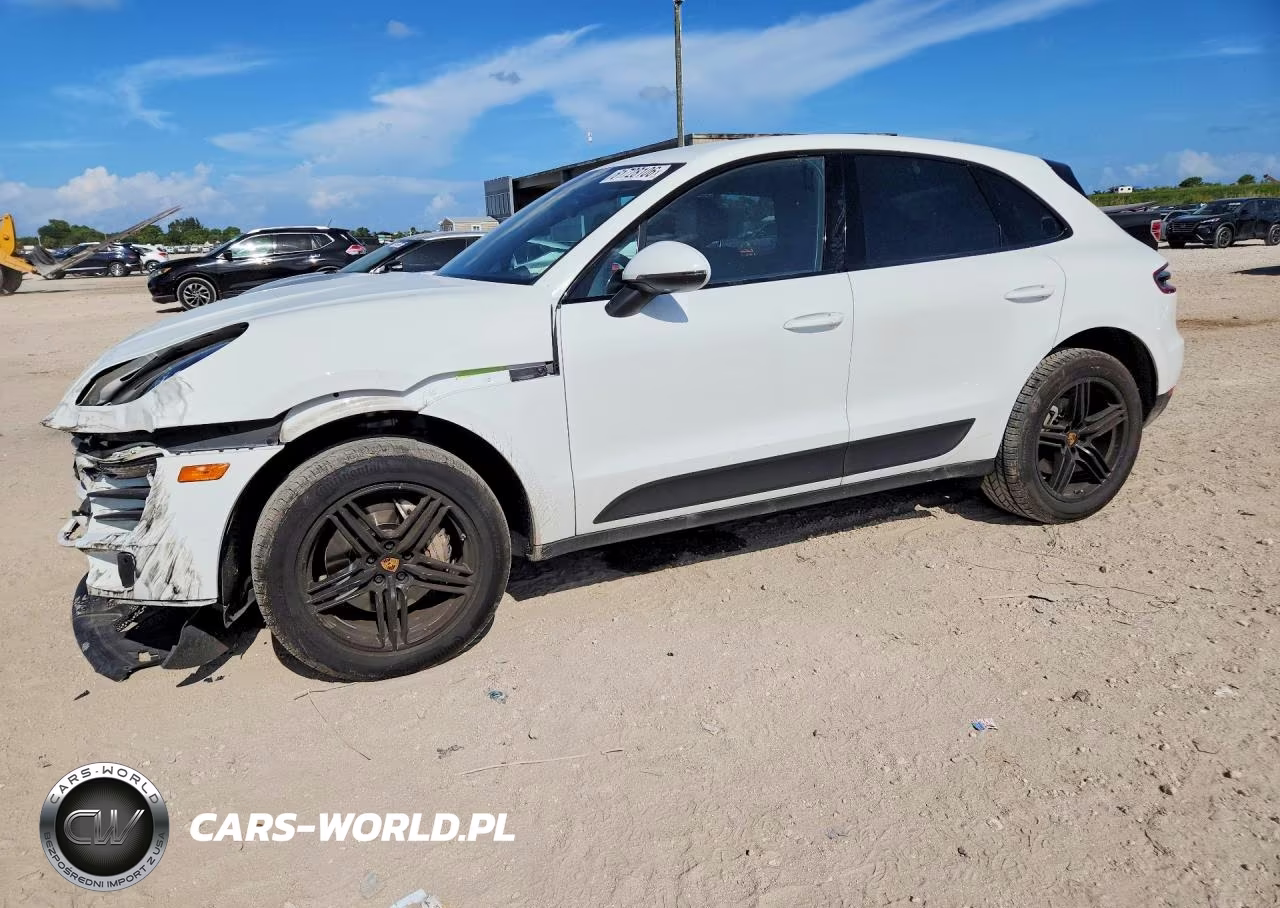 2018 Porsche Macan S