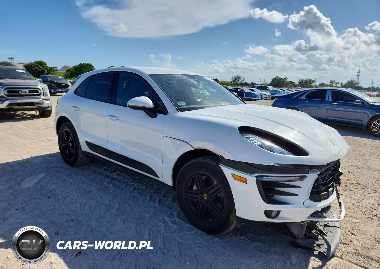 2018 Porsche Macan S VIN:WP1AB2A57JLB30800 - 4
