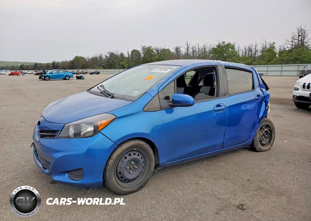 2014 Toyota Yaris 5-Door Le