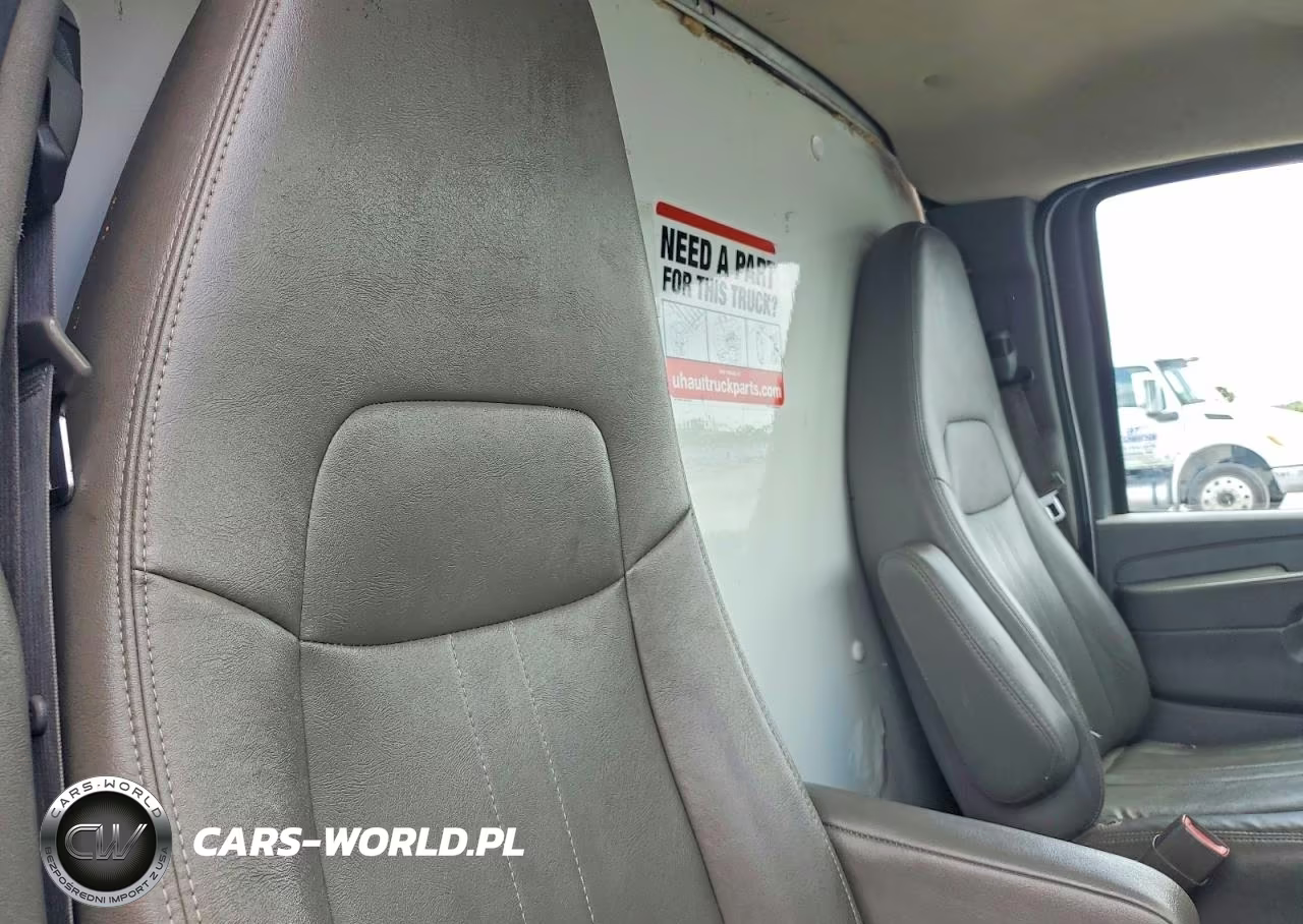 2011 GMC Savana Cutaway G3500 VIN:1GDY72BA4B1903213 - 11