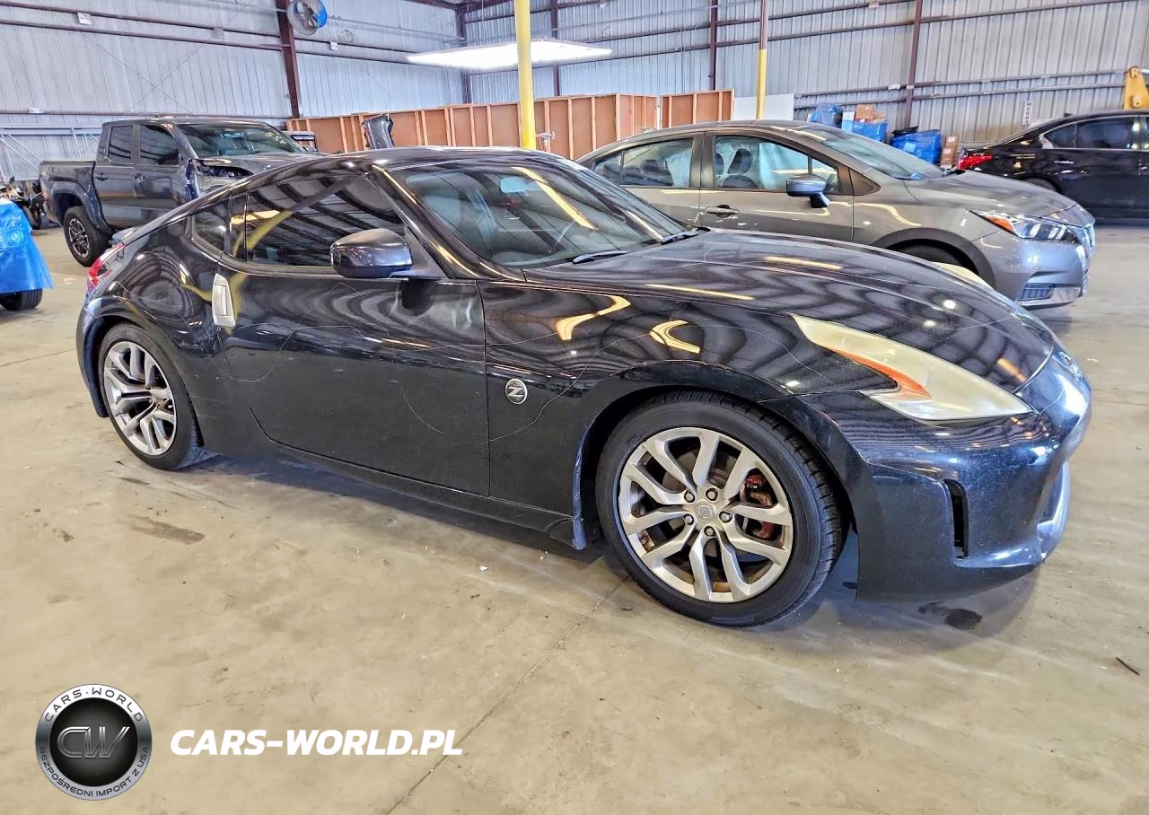 2013 Nissan 370Z Base VIN:JN1AZ4EHXDM881372 - 4