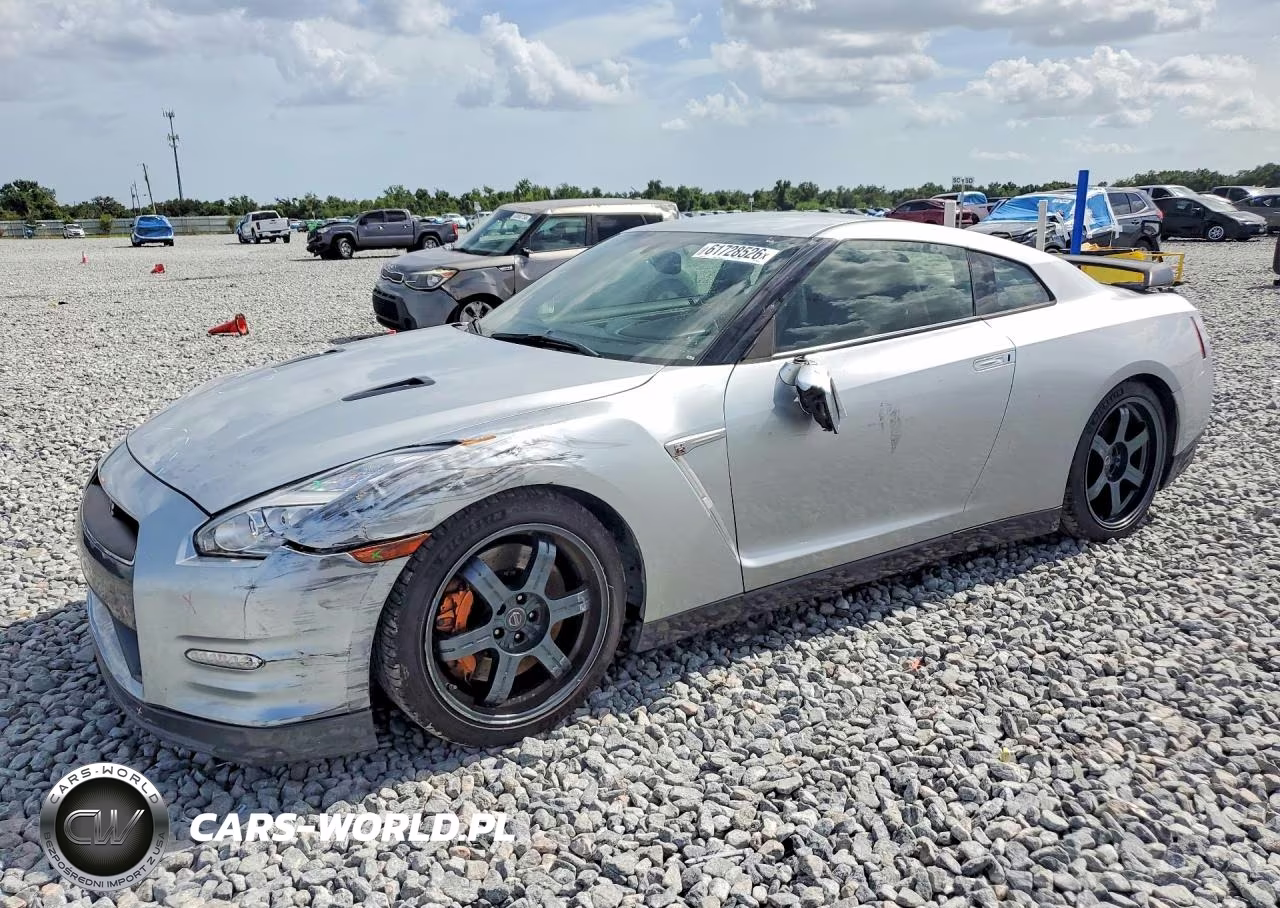 2016 Nissan Gt-R Black Edition – zdjęcie 1 z 12