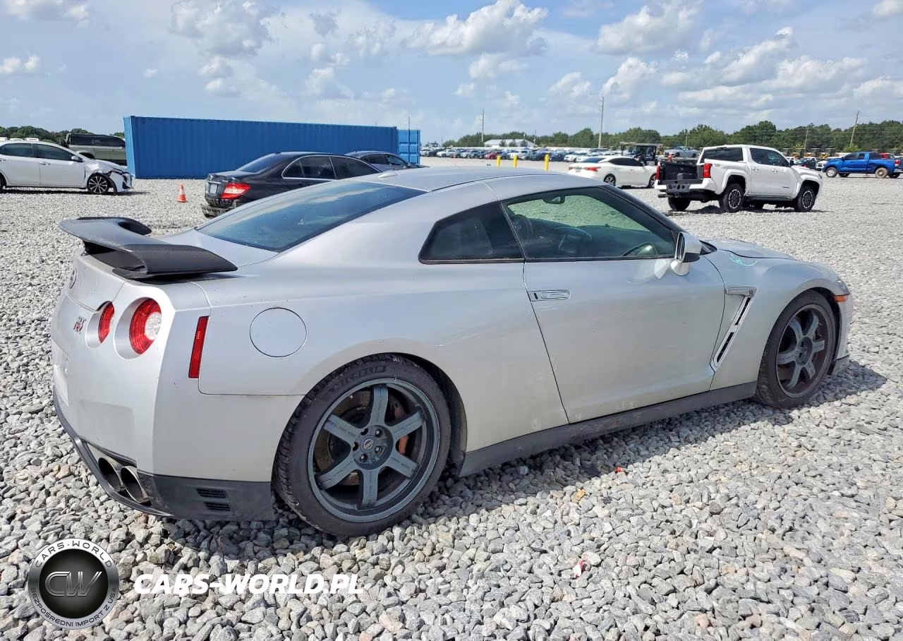 2016 Nissan Gt-R Black Edition VIN:JN1AR5EF8GM290160 - 3
