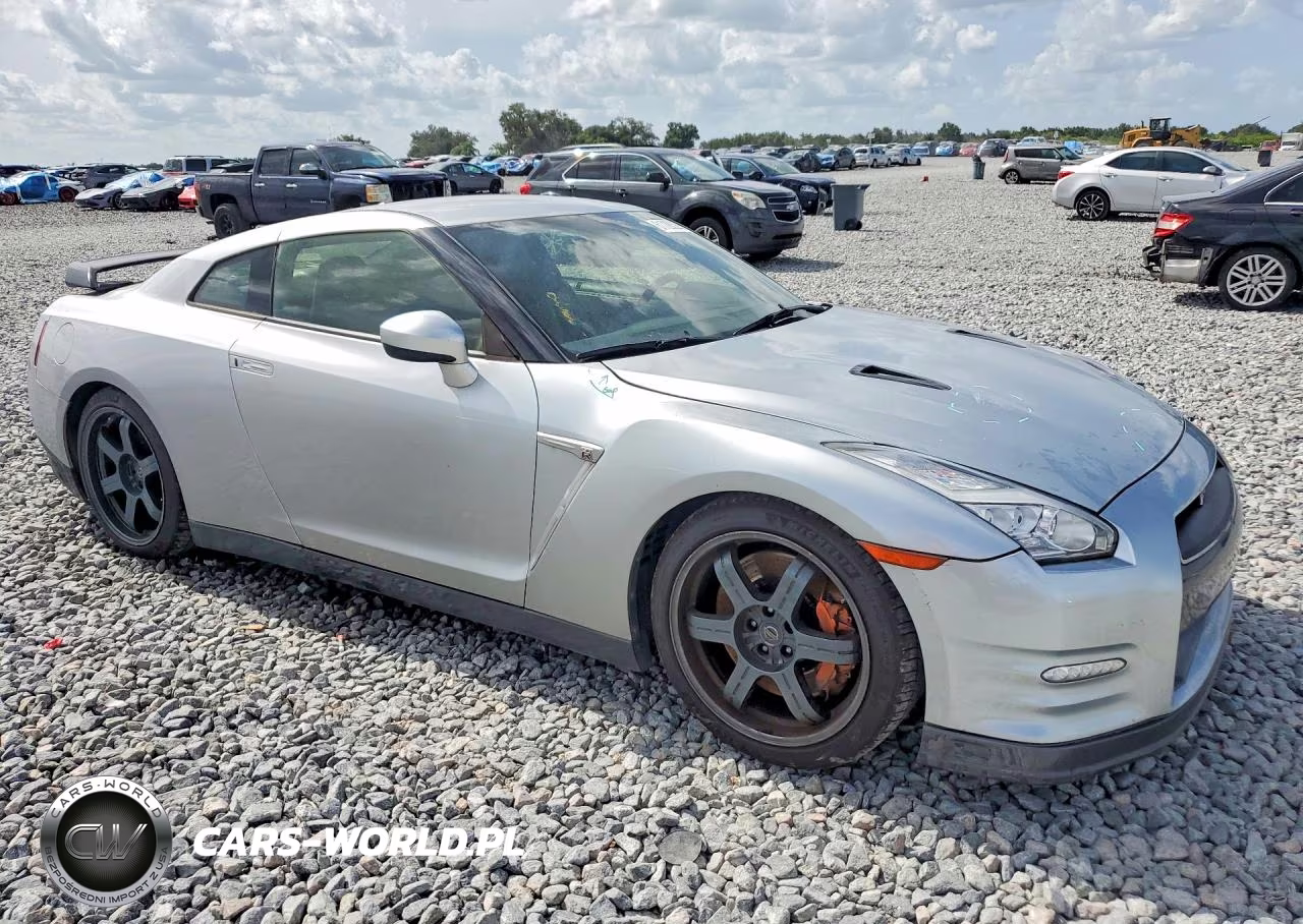 2016 Nissan Gt-R Black Edition VIN:JN1AR5EF8GM290160 - 4
