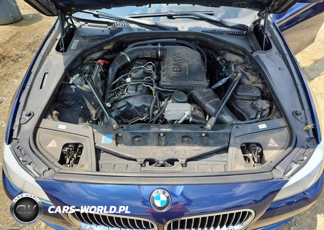 2011 BMW 535 Xi VIN:WBAFU7C53BC777317 - 11