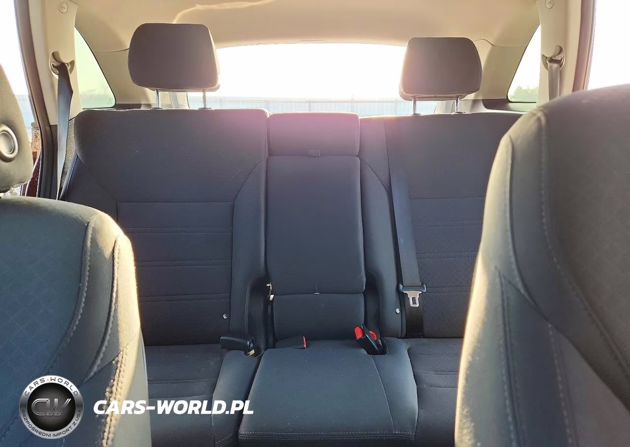 2019 Kia Sorento Lx VIN:5XYPG4A38KG554295 - 10