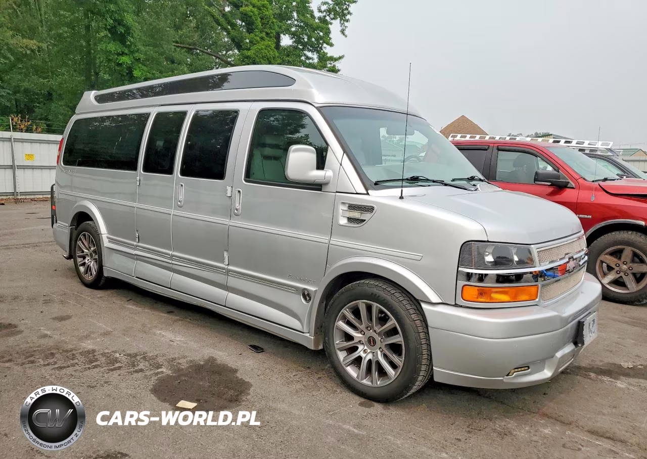 2018 Chevrolet Express 2500 Work Van VIN:1GCWGBFGXJ1162655 - 4
