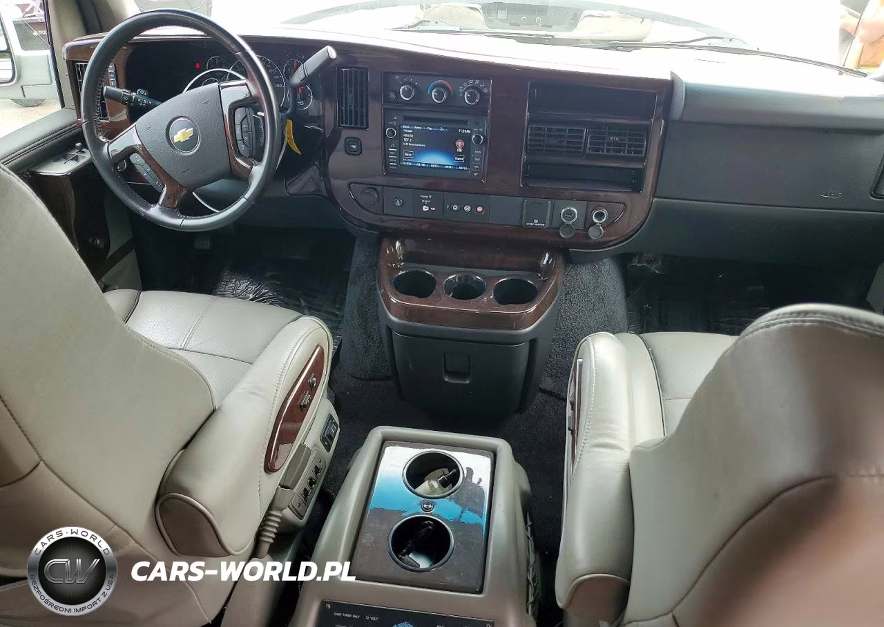 2018 Chevrolet Express 2500 Work Van VIN:1GCWGBFGXJ1162655 - 8