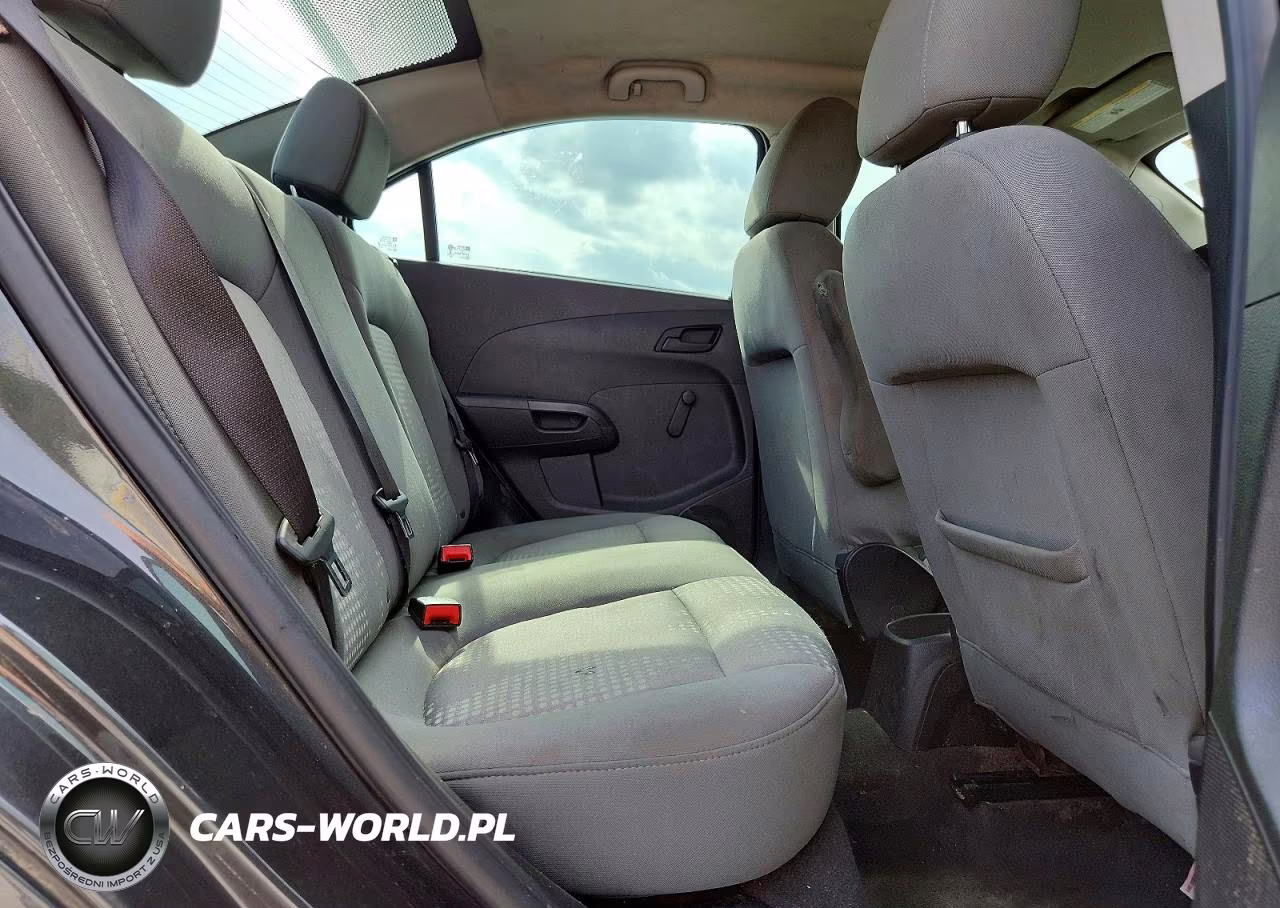 2020 Chevrolet Sonic Ls VIN:1G1JB5SBXL4101661 - 10