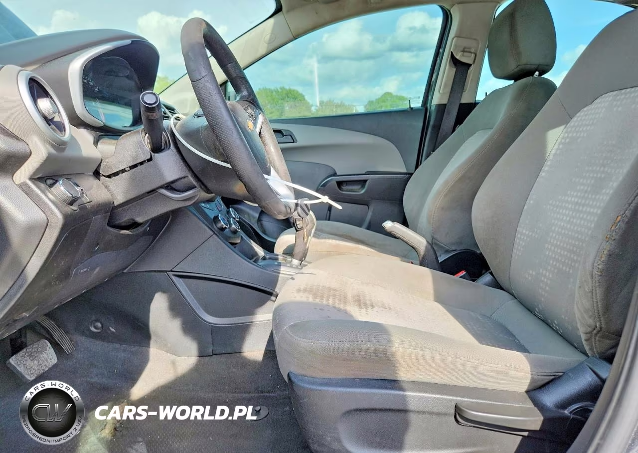 2020 Chevrolet Sonic Ls VIN:1G1JB5SBXL4101661 - 7