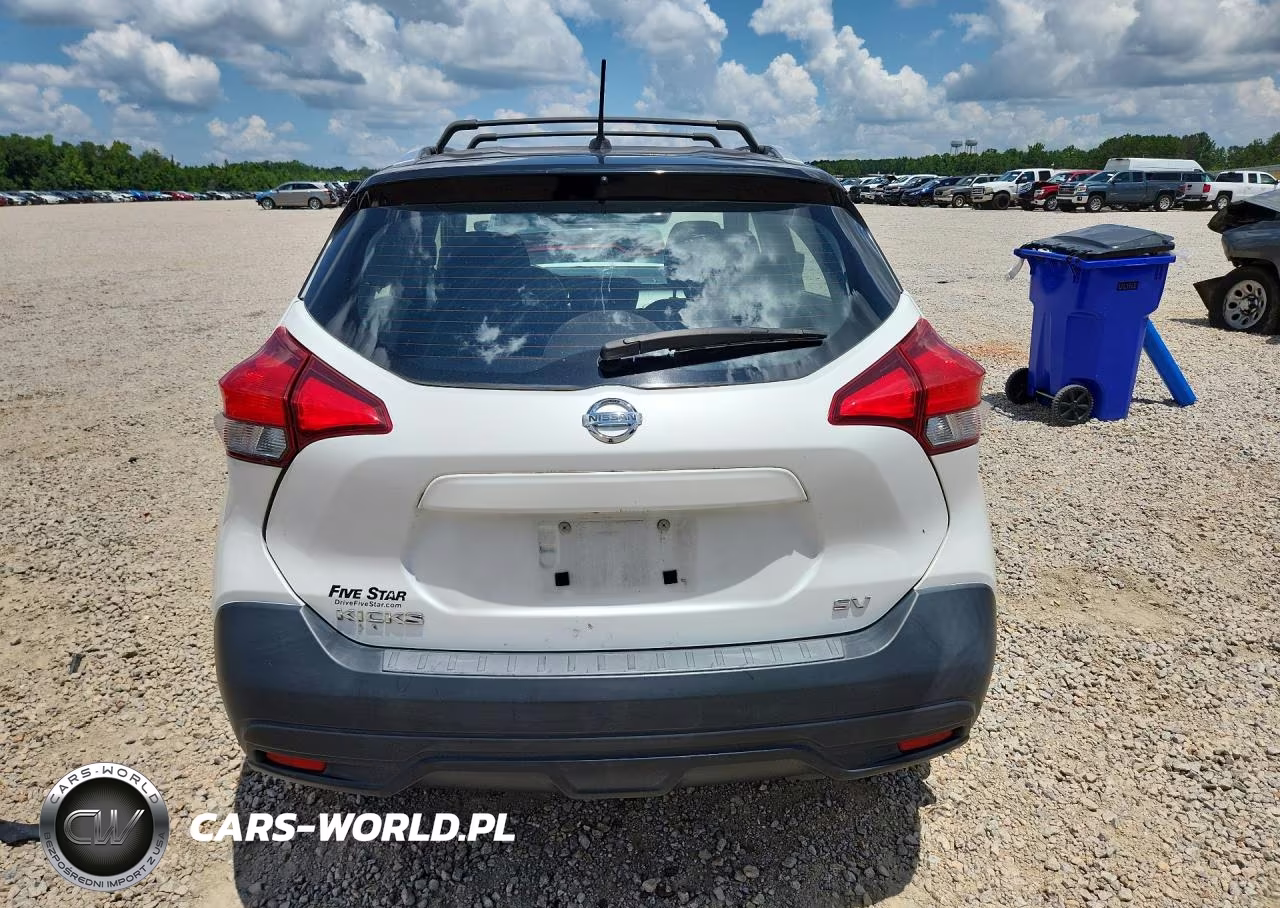 2019 Nissan Kicks Sv VIN:3N1CP5CU1KL530653 - 6