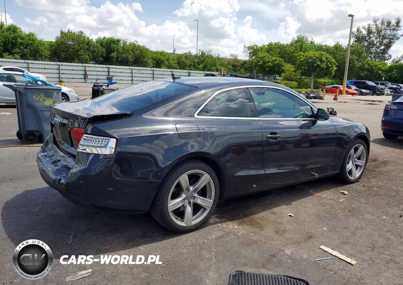 2014 Audi A5 Premium Plus VIN:WAULFAFRXEA005017 - 3