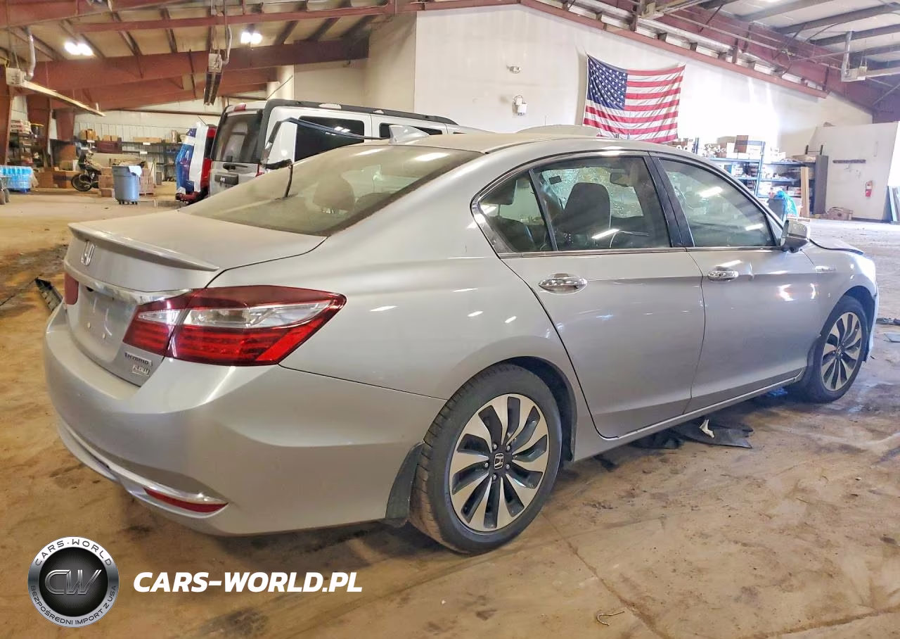 2017 Honda Accord Hybrid Exl VIN:JHMCR6F52HC010790 - 3