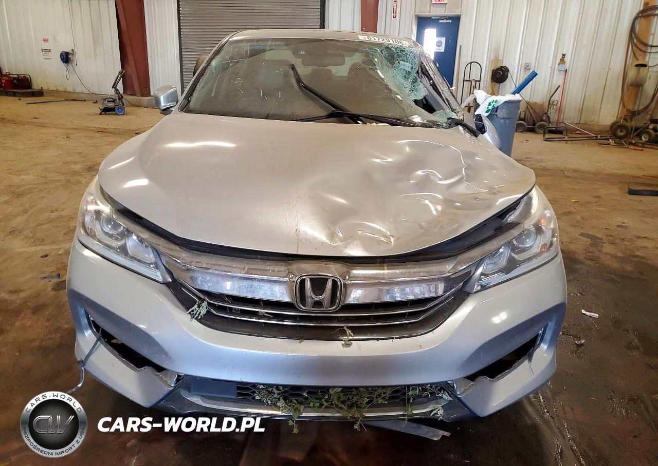 2017 Honda Accord Hybrid Exl VIN:JHMCR6F52HC010790 - 5