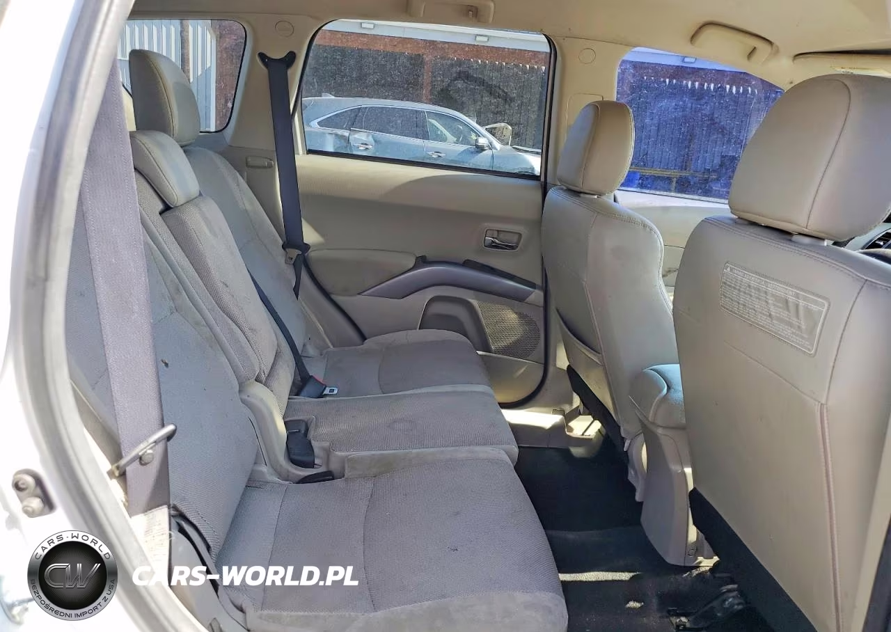 2011 Mitsubishi Outlander Se VIN:JA4AS3AWXBU017879 - 11
