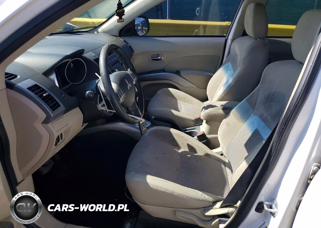 2011 Mitsubishi Outlander Se VIN:JA4AS3AWXBU017879 - 7