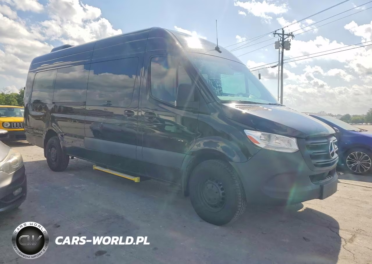 2024 Mercedes-Benz Sprinter Delivery Van VIN:W1X4NDHY4RP740529 - 4
