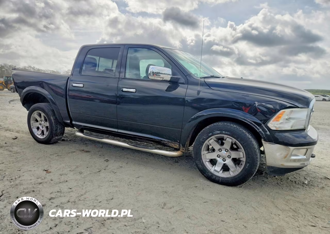 2012 Dodge Ram 1500 Laramie VIN:1C6RD7NT2CS262030 - 4