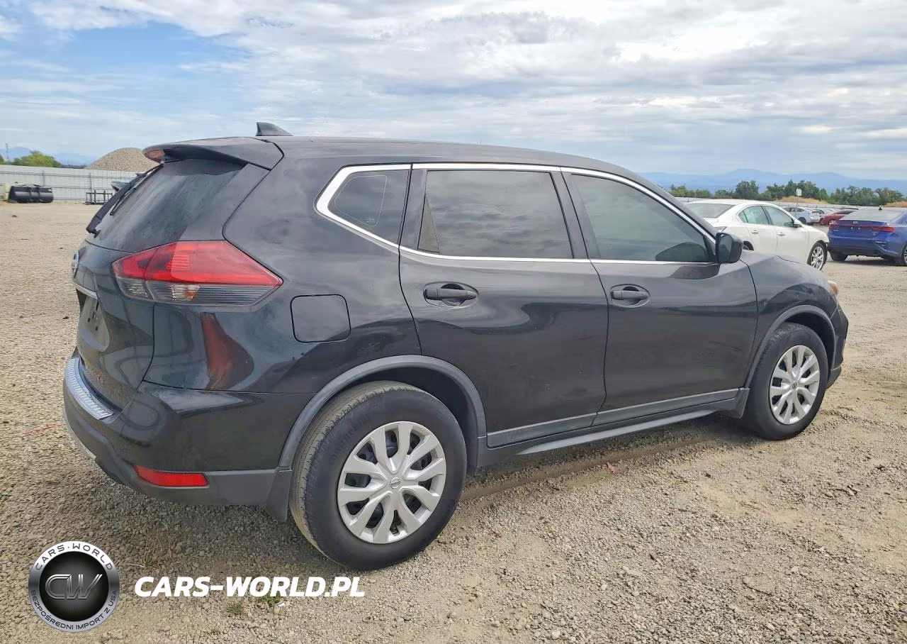 2018 Nissan Rogue S VIN:KNMAT2MT1JP541949 - 3