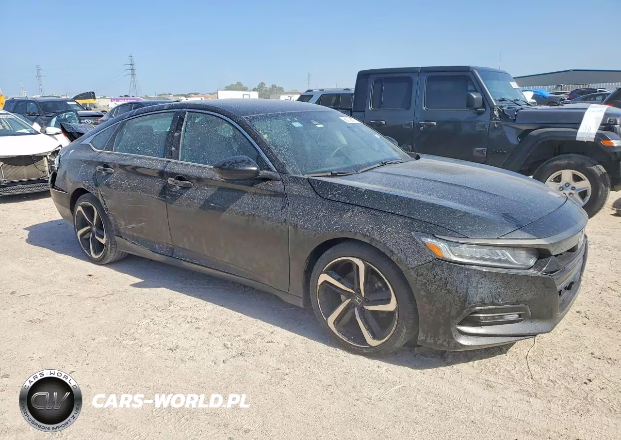 2018 Honda Accord Sport VIN:1HGCV1F34JA136523 - 4