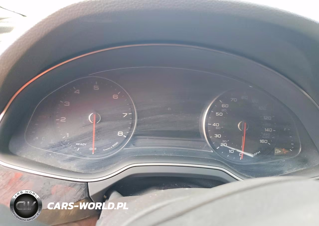 2018 Audi Q7 Premium Plus VIN:WA1LAAF7XJD034262 - 9