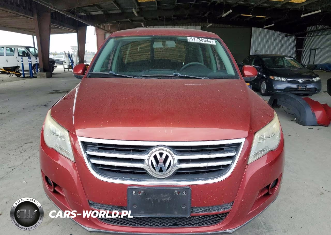 2011 Volkswagen Tiguan S VIN:WVGAV7AX5BW000436 - 5