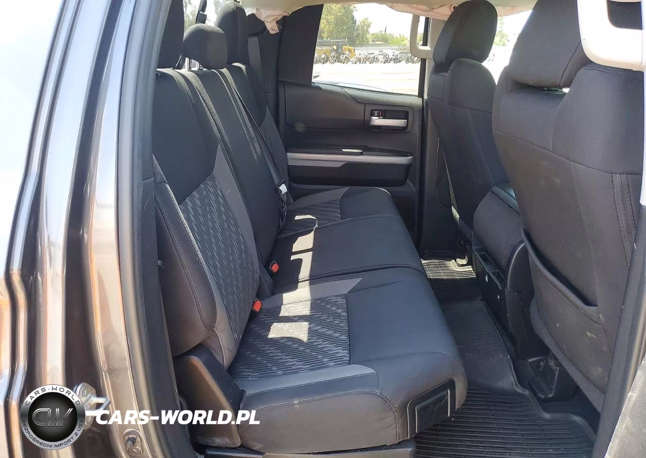 2019 Toyota Tundra Sr5 VIN:5TFRM5F18KX134984 - 10