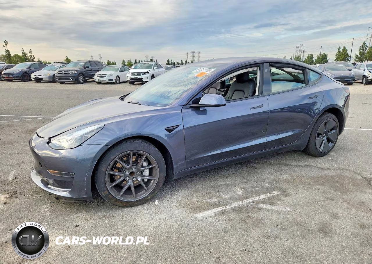 2023 Tesla Model 3 – zdjęcie 1 z 12