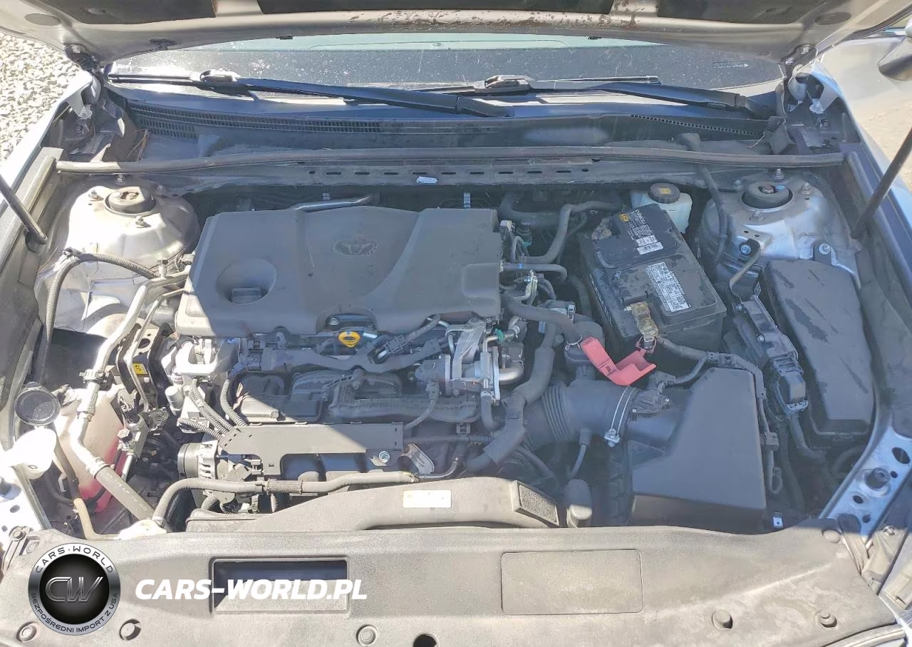 2018 Toyota Camry Le VIN:JTNB11HK4J3038943 - 11