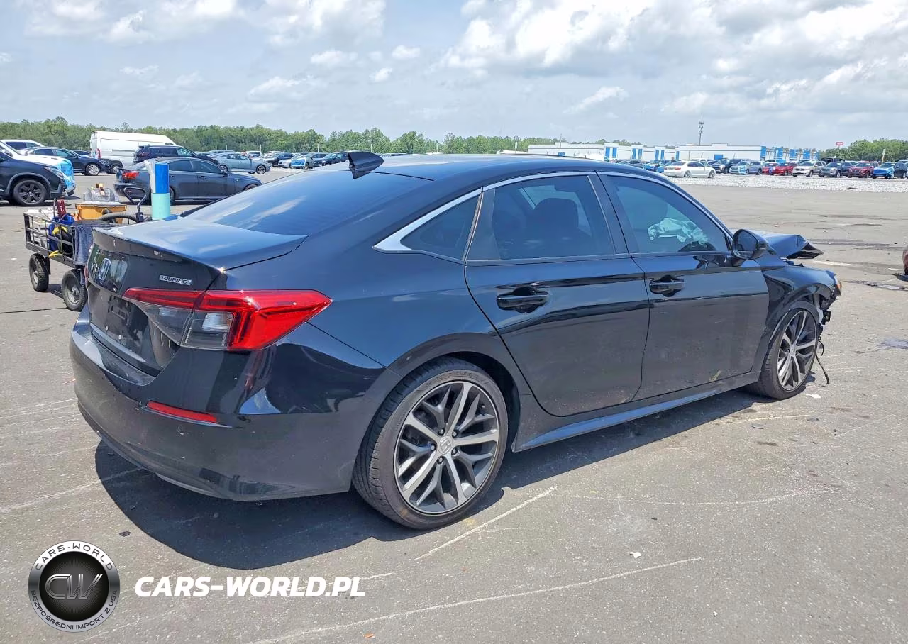 2022 Honda Civic Touring VIN:2HGFE1F99NH329291 - 3