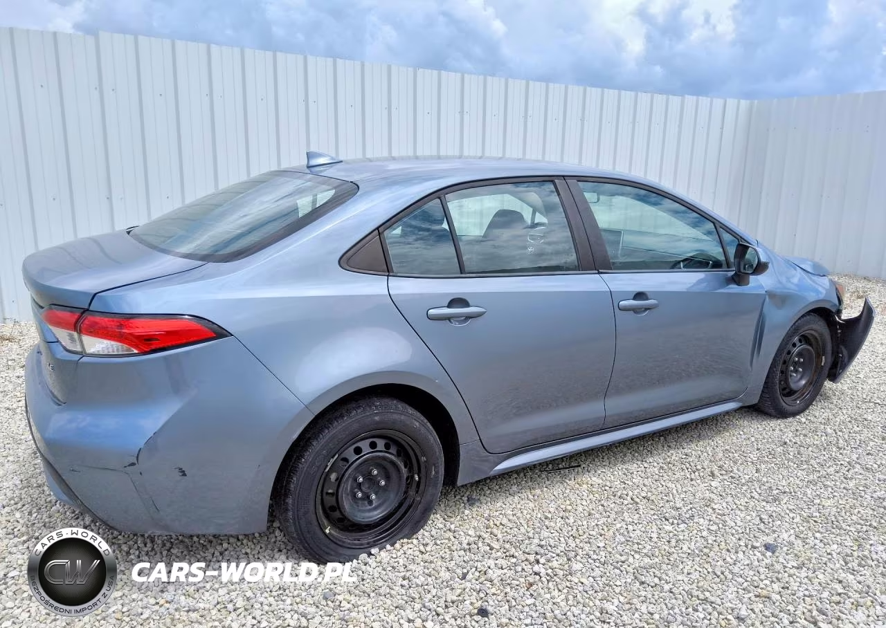 2021 Toyota Corolla Le VIN:5YFEPMAE8MP181198 - 3