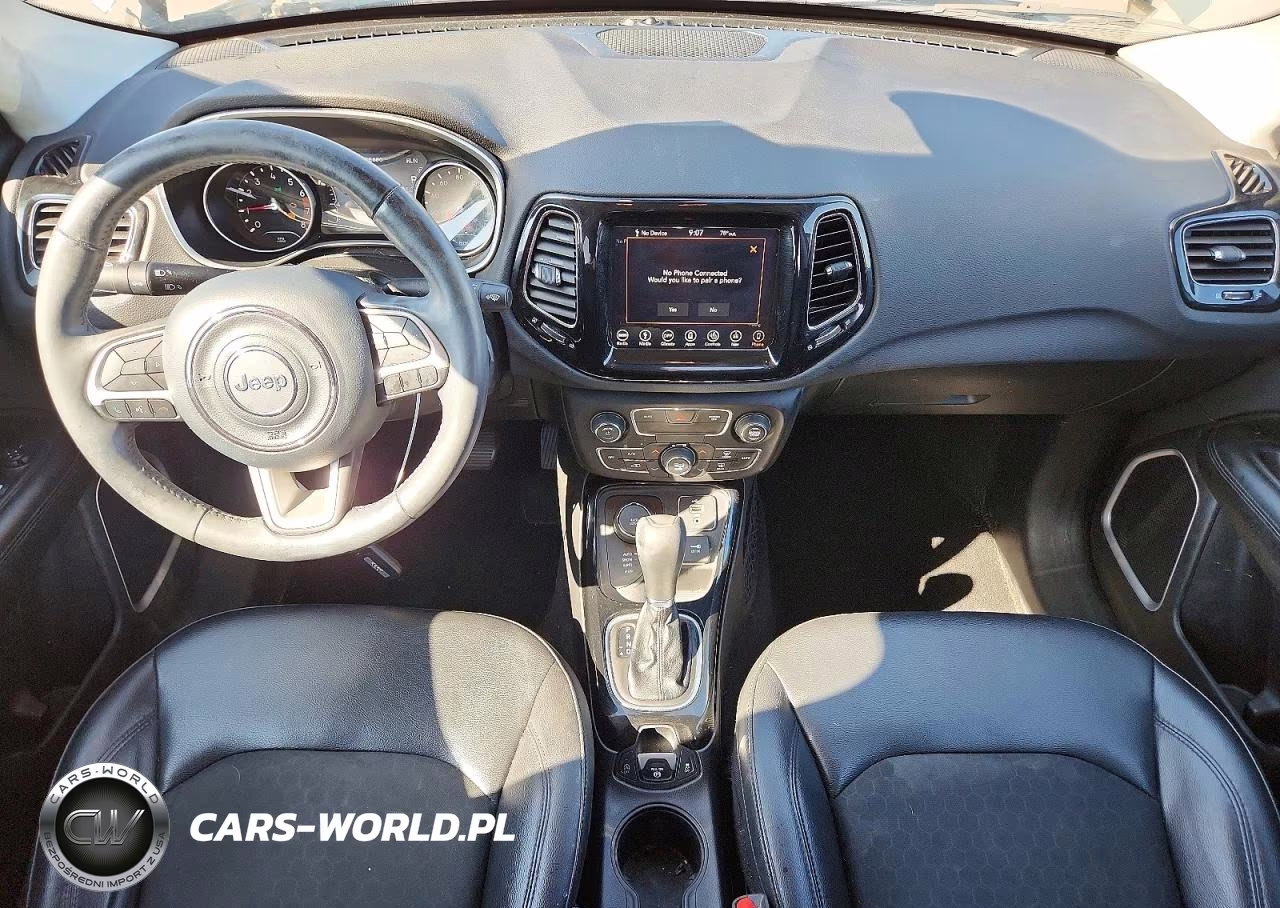 2019 Jeep Compass Latitude VIN:3C4NJDBB4KT631025 - 8