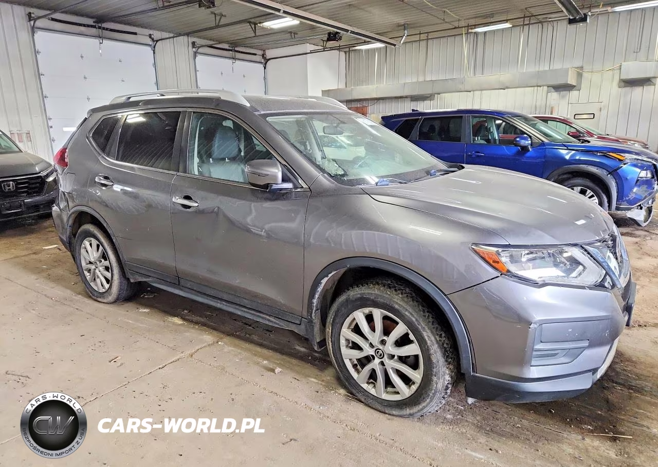 2018 Nissan Rogue Sv VIN:JN8AT2MV7JW300182 - 4