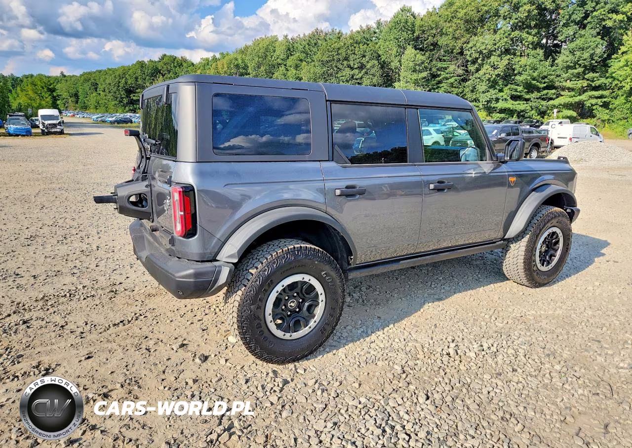 2026 Ford Bronco Badlands VIN:1FMEE9BP3TLA67521 - 3