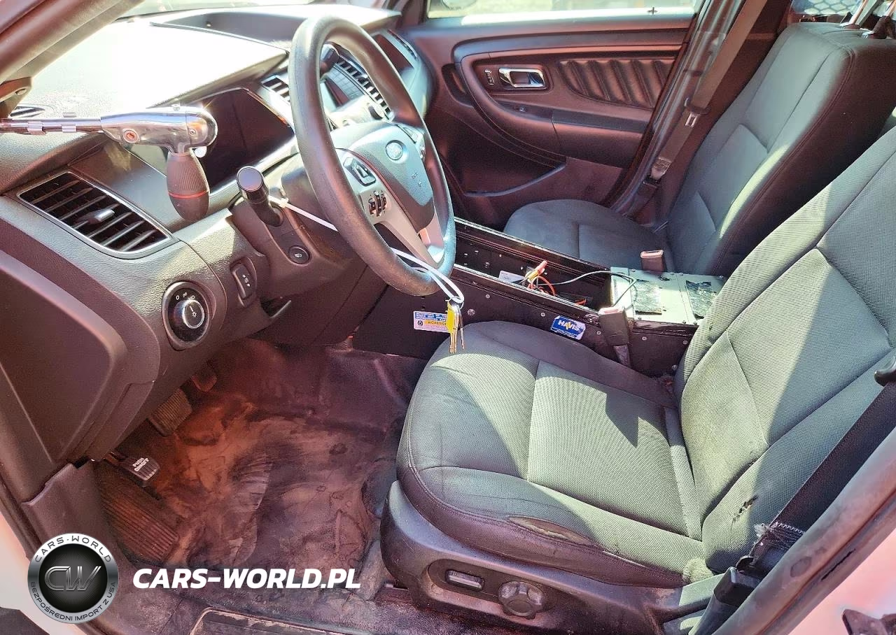 2018 Ford Taurus Police Interceptor VIN:1FAHP2L84JG104226 - 7