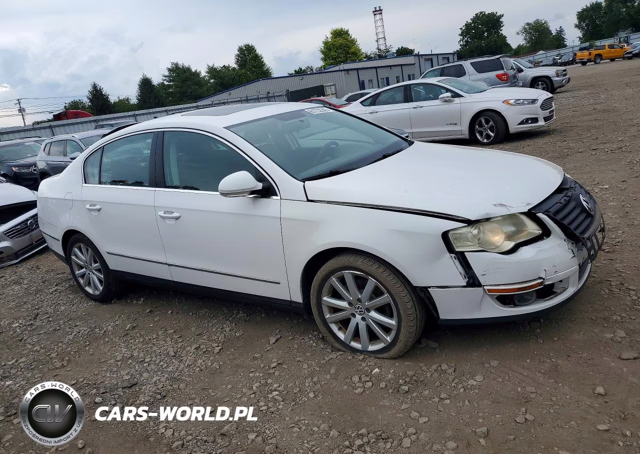 2010 Volkswagen Passat Komfort VIN:WVWJM7AN1AE140039 - 4
