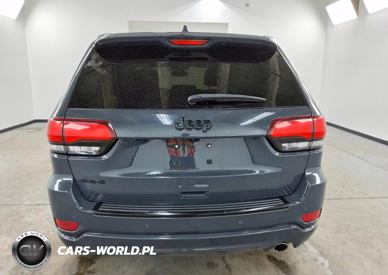 2018 Jeep Grand Cherokee Laredo VIN:1C4RJFAG0JC298357 - 6