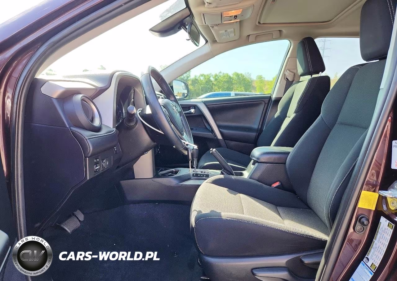 2017 Toyota Rav4 Xle VIN:2T3RFREV8HW589904 - 7