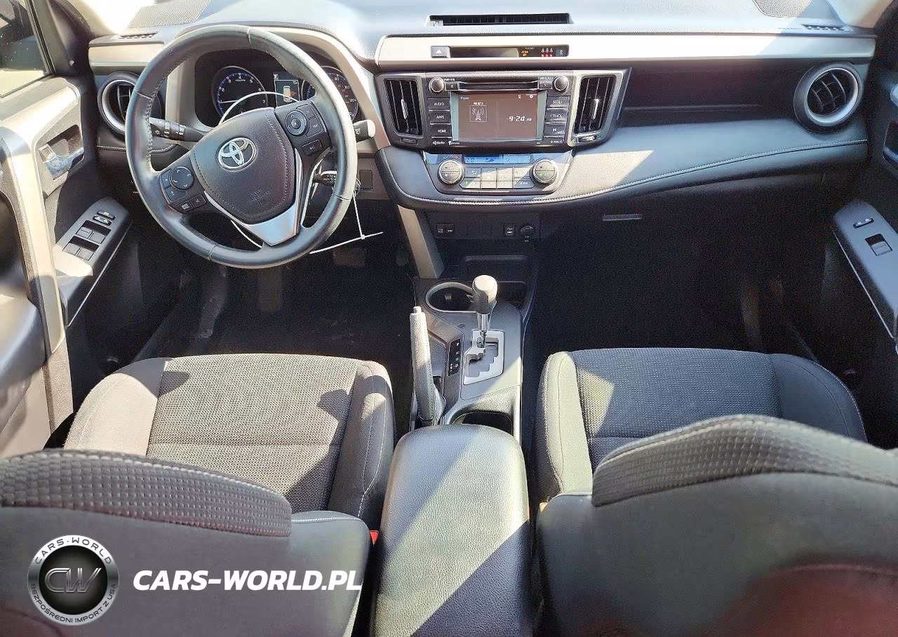 2017 Toyota Rav4 Xle VIN:2T3RFREV8HW589904 - 8