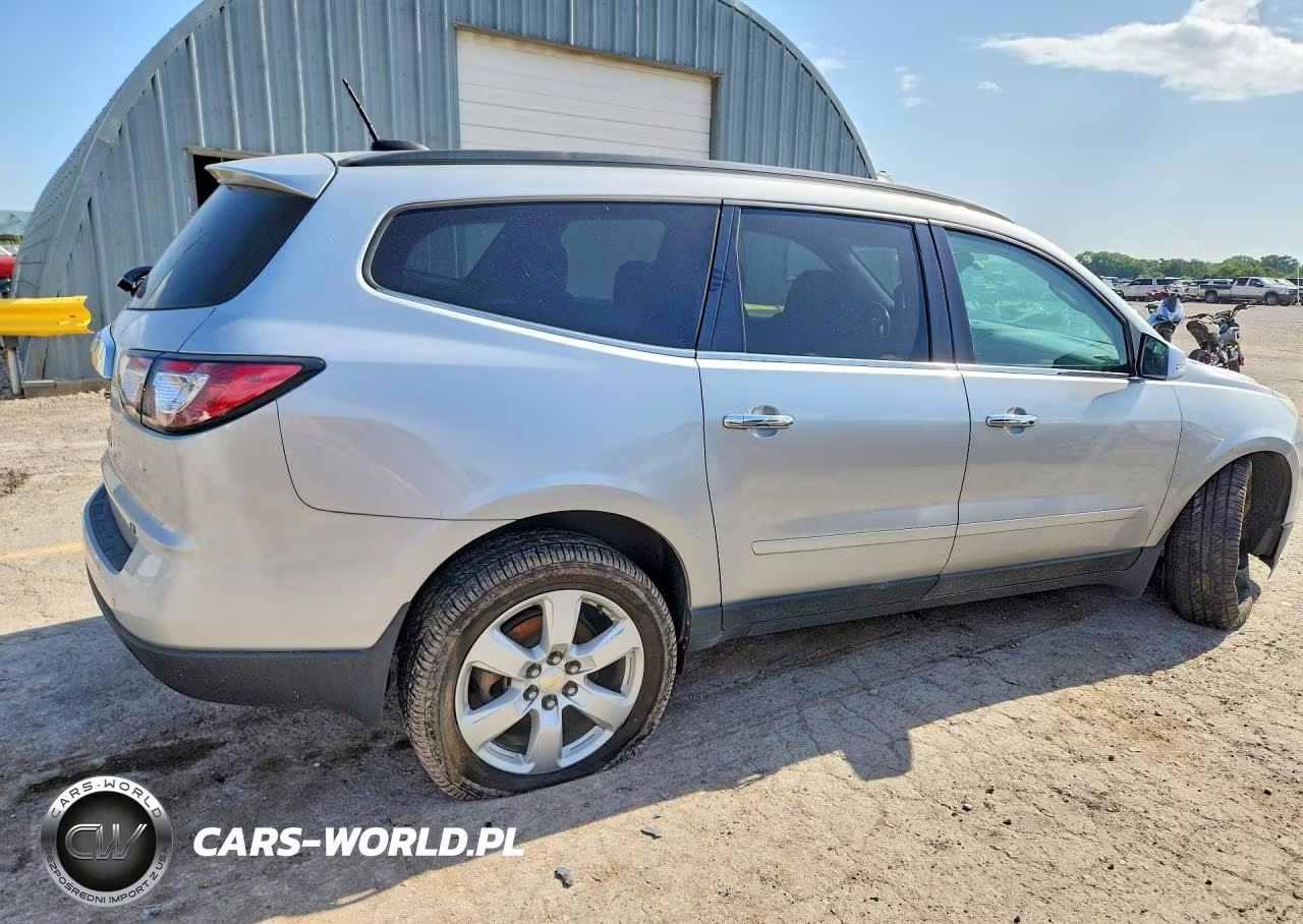 2017 Chevrolet Traverse Lt VIN:1GNKRGKD2HJ214864 - 3